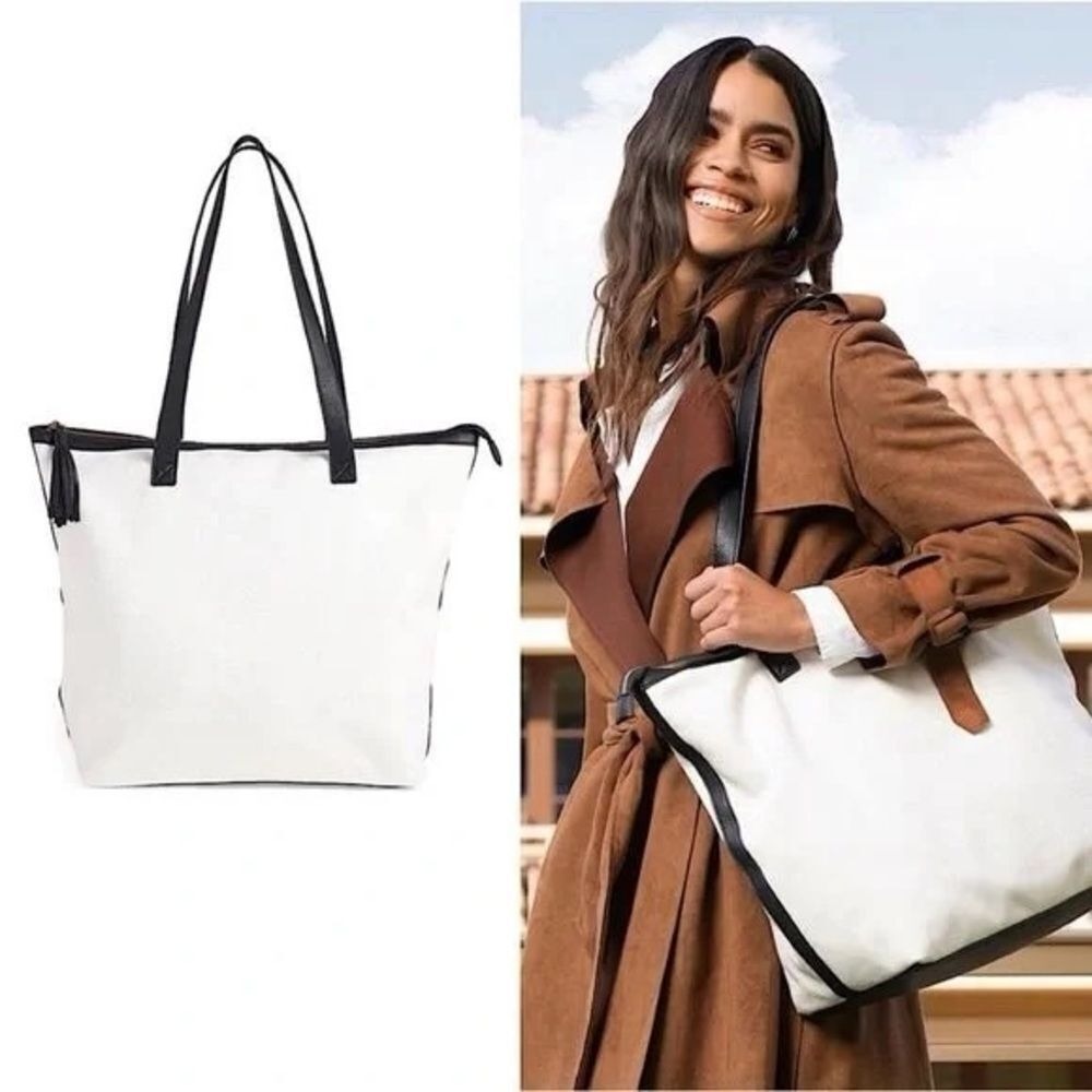 Walter Baker Carly Tote Bag Womens Natural Canvas Minimalist Preppy Coastal Chic